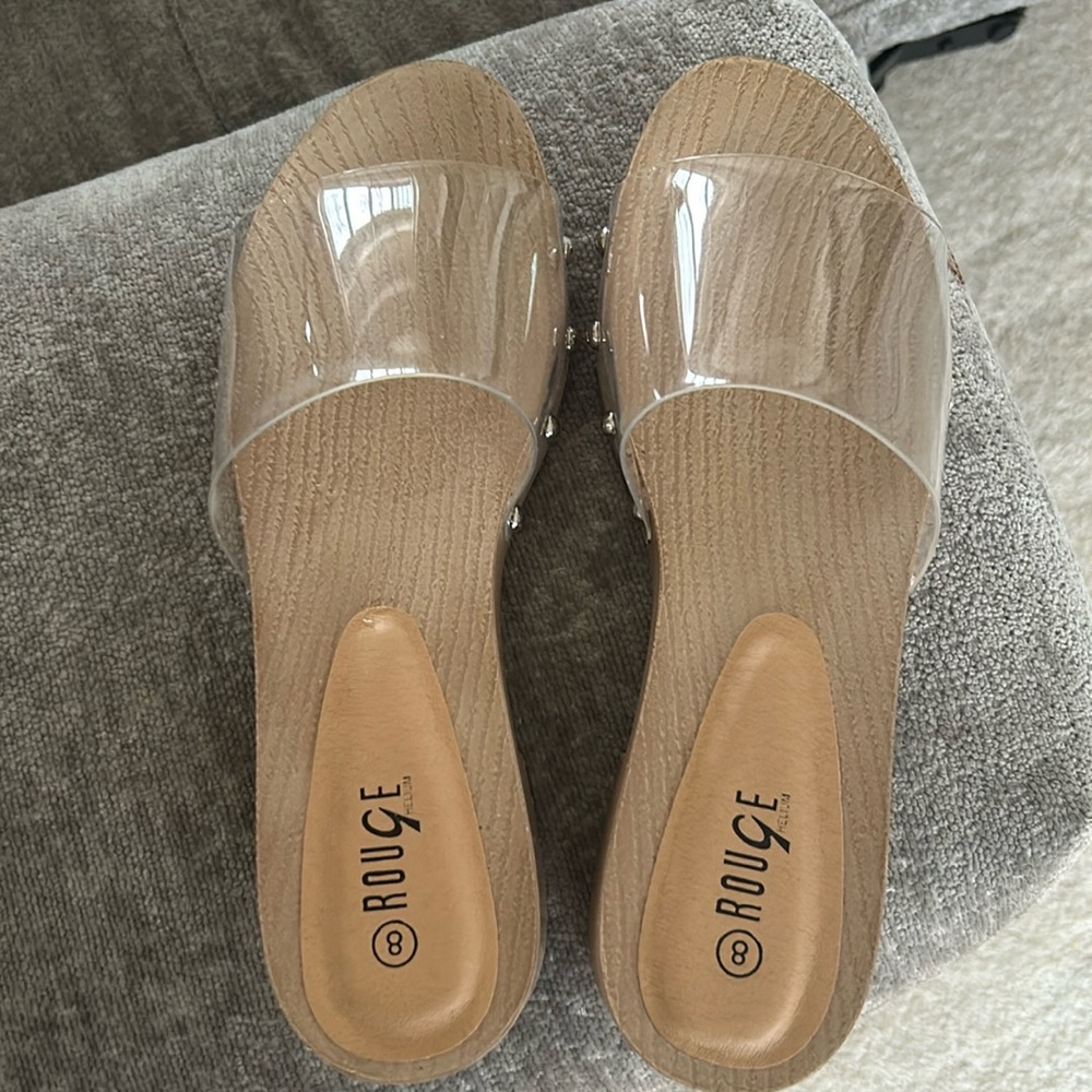 Clear strap slides